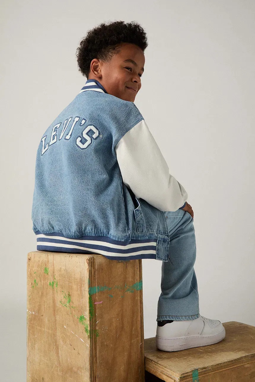 Купити - Вітрівка Levi's 9EP681-MBR